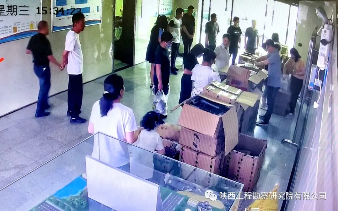 61971dea14363.jpg 640.webp (4).jpg